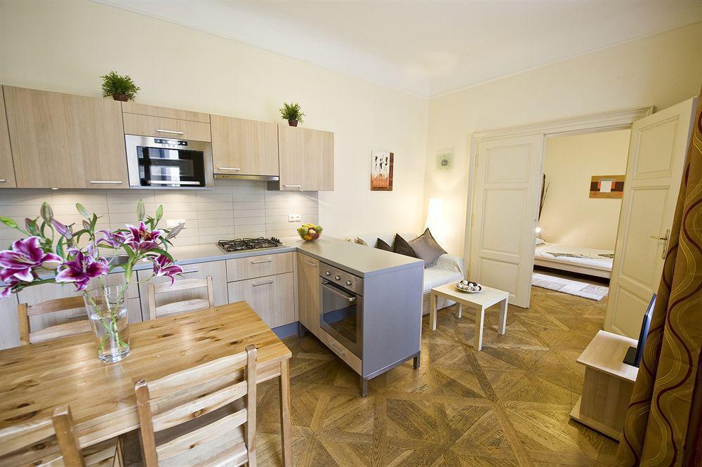 Bohemia Apartments Prague Centre Bagian luar foto