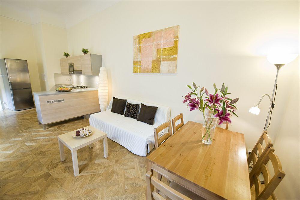 Bohemia Apartments Prague Centre Bagian luar foto